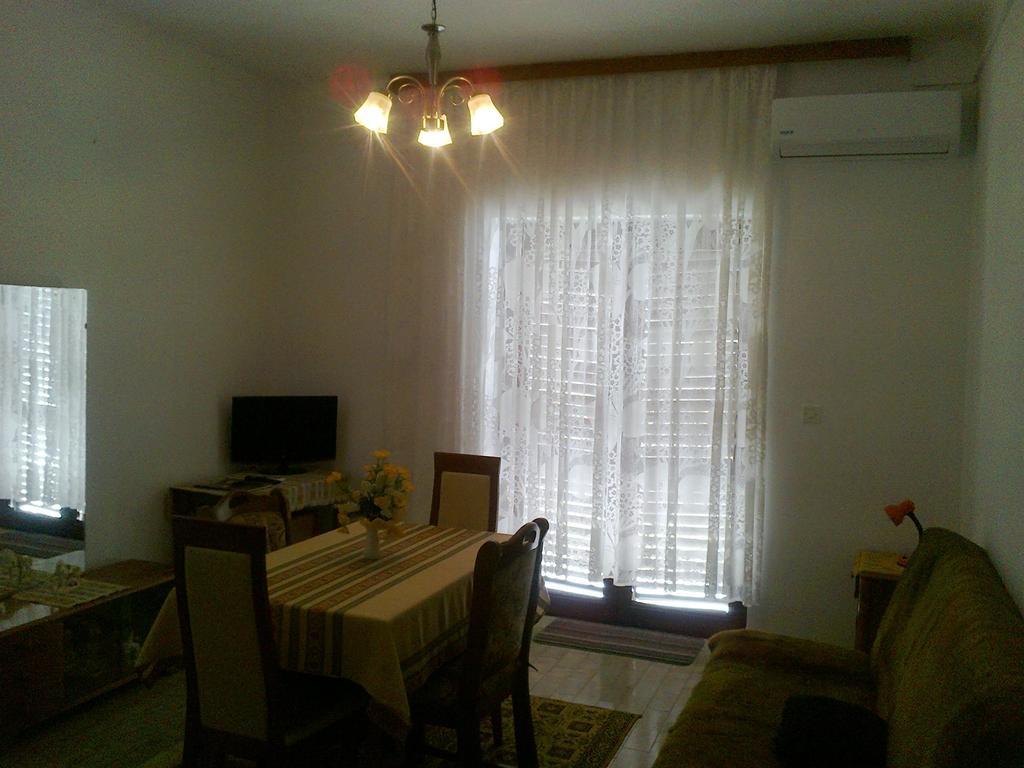 Apartment A1 Dugi Rat Exterior photo